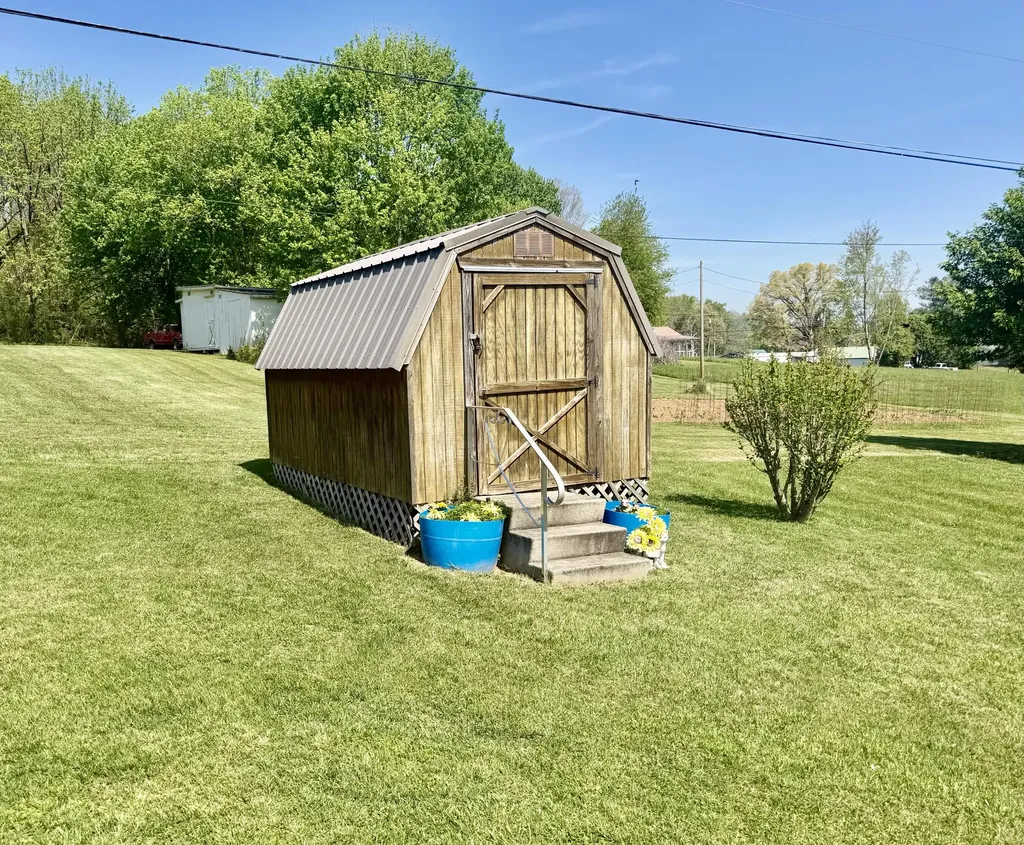 565 Bell Lane Monticello KY 42633