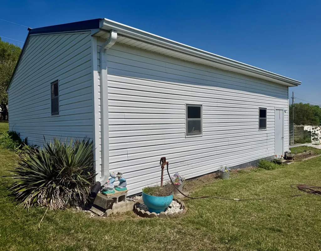 565 Bell Lane Monticello KY 42633