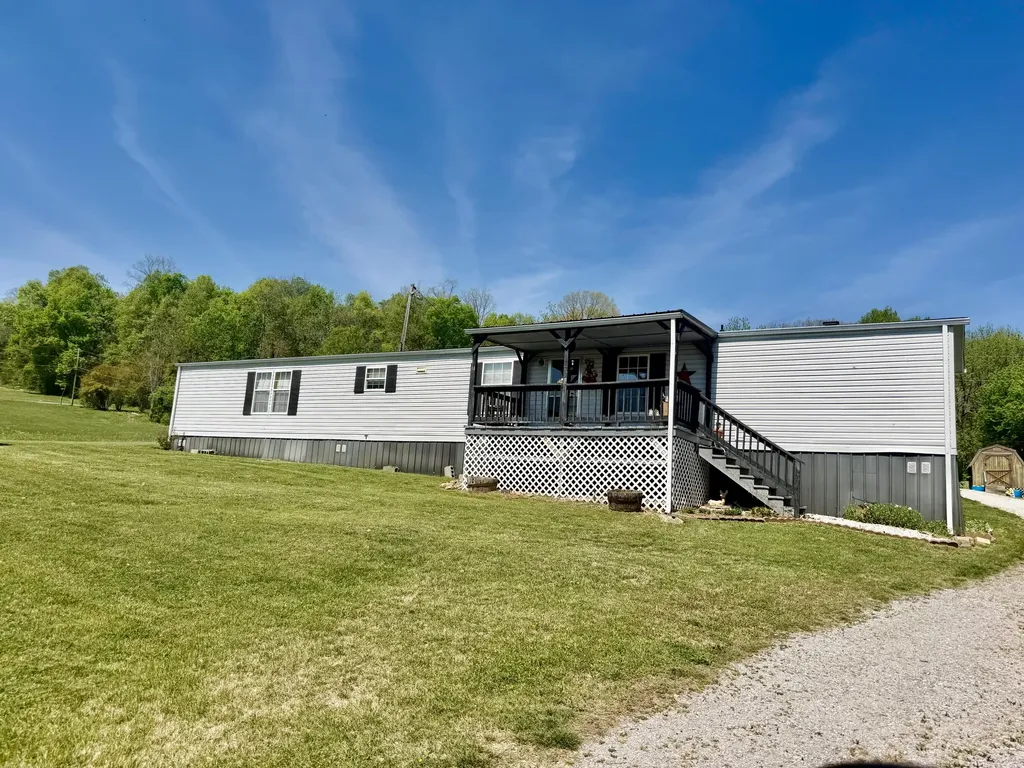 565 Bell Lane Monticello KY 42633
