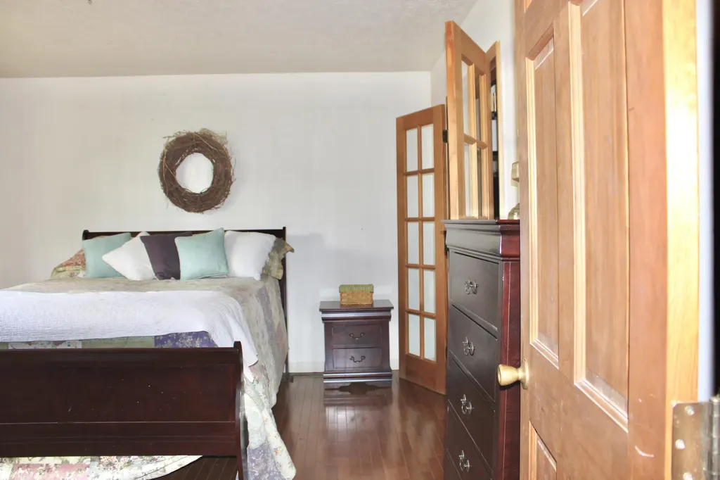 682 Garrad Road Tollesboro KY 41189