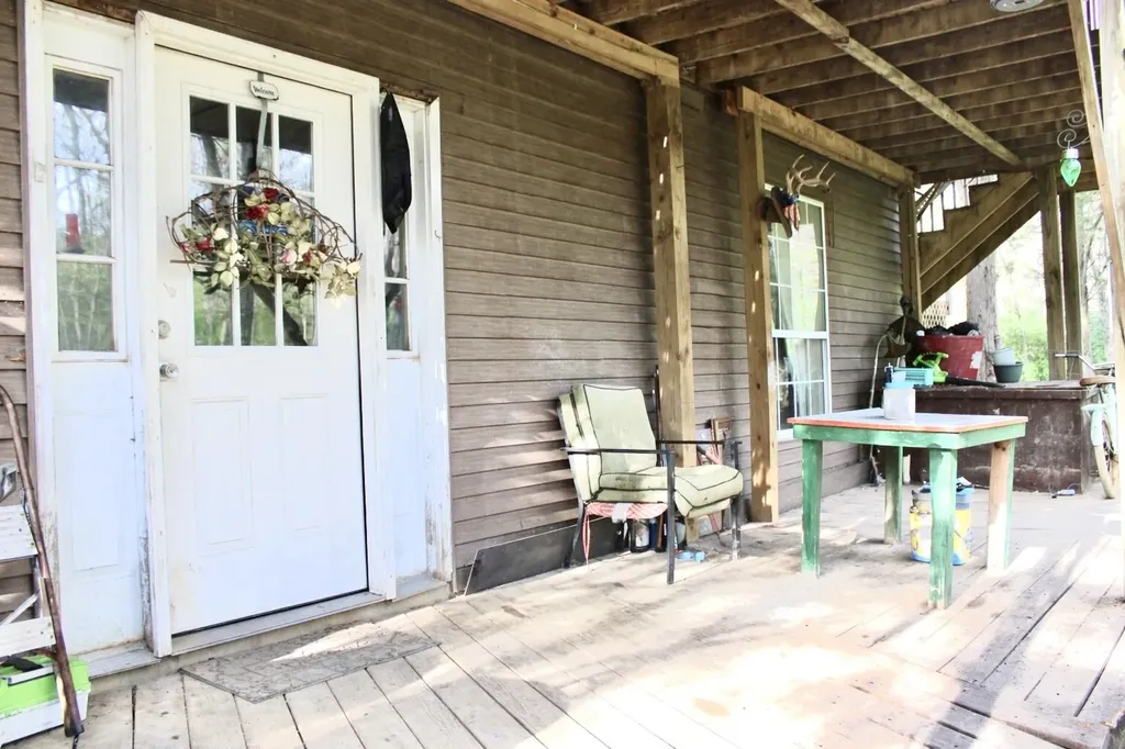 682 Garrad Road Tollesboro KY 41189