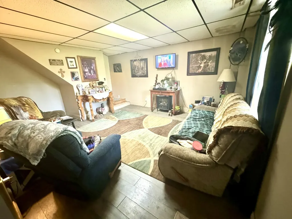 682 Garrad Road Tollesboro KY 41189