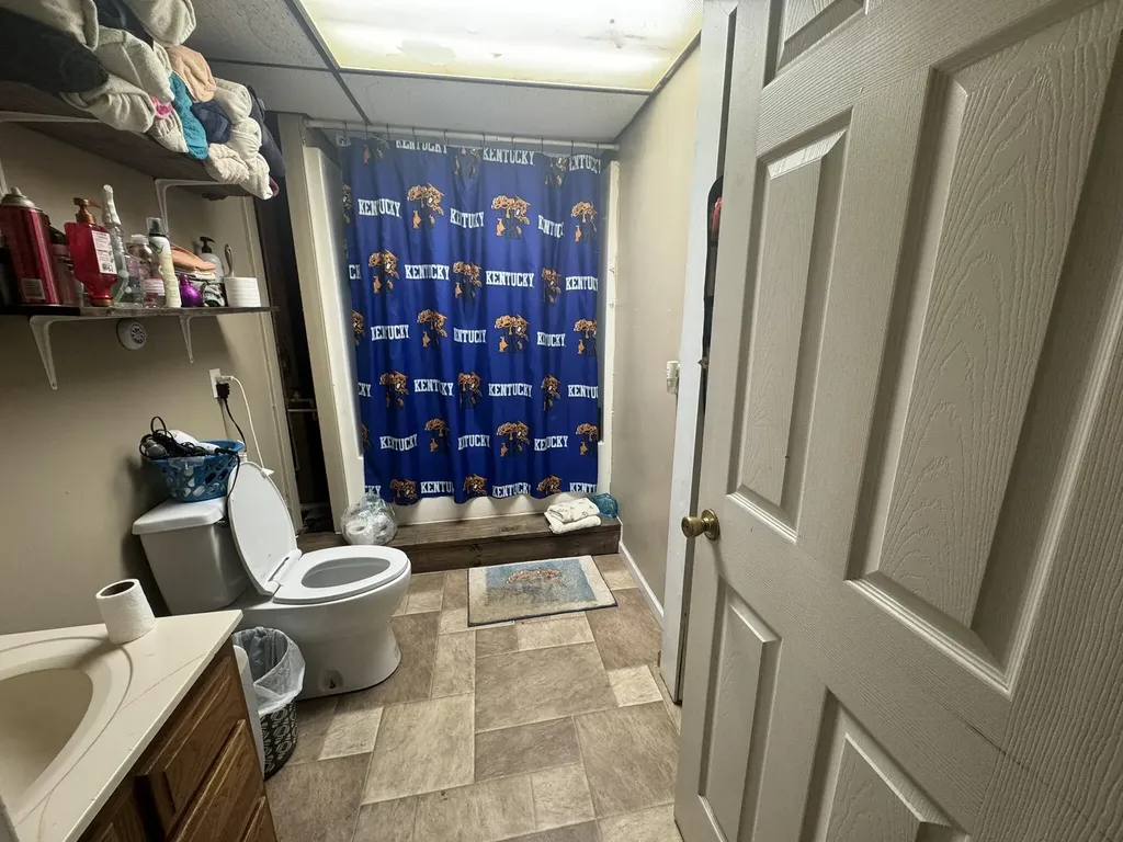 682 Garrad Road Tollesboro KY 41189