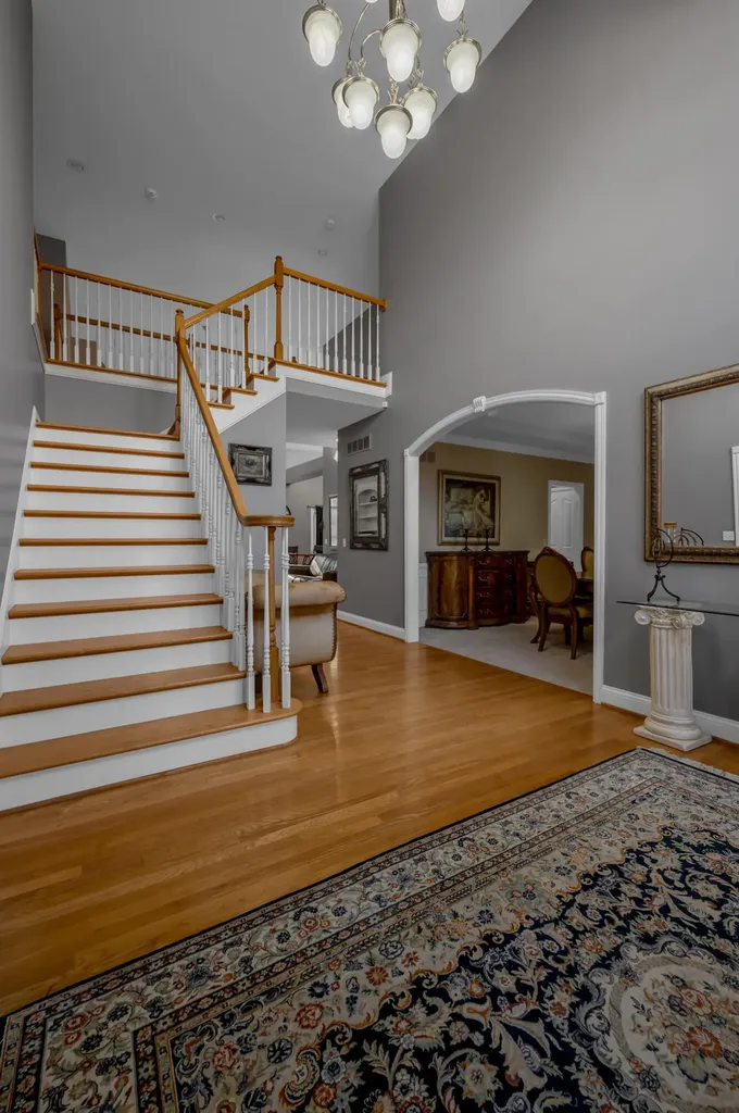 2185 Roswell Drive Lexington KY 40513