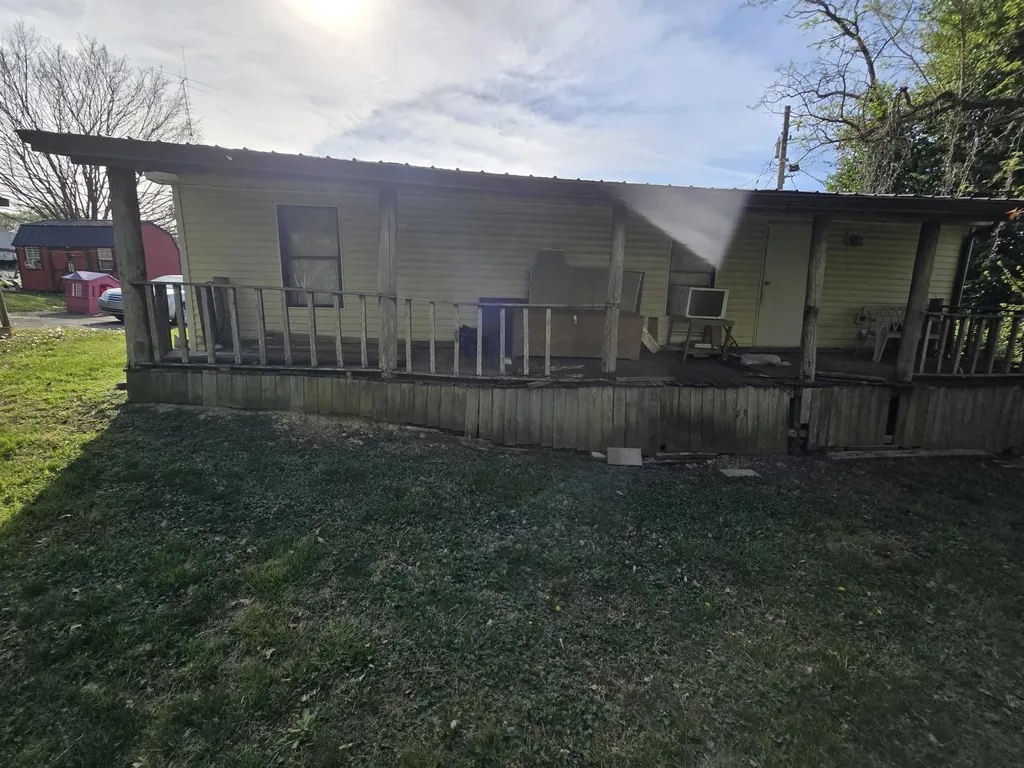 88 Clearview Drive Irvine KY 40336
