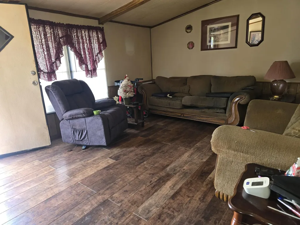 88 Clearview Drive Irvine KY 40336