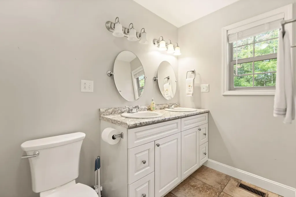 144 Shannon Square Corbin KY 40701