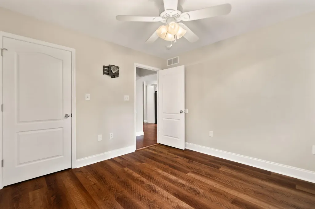 144 Shannon Square Corbin KY 40701