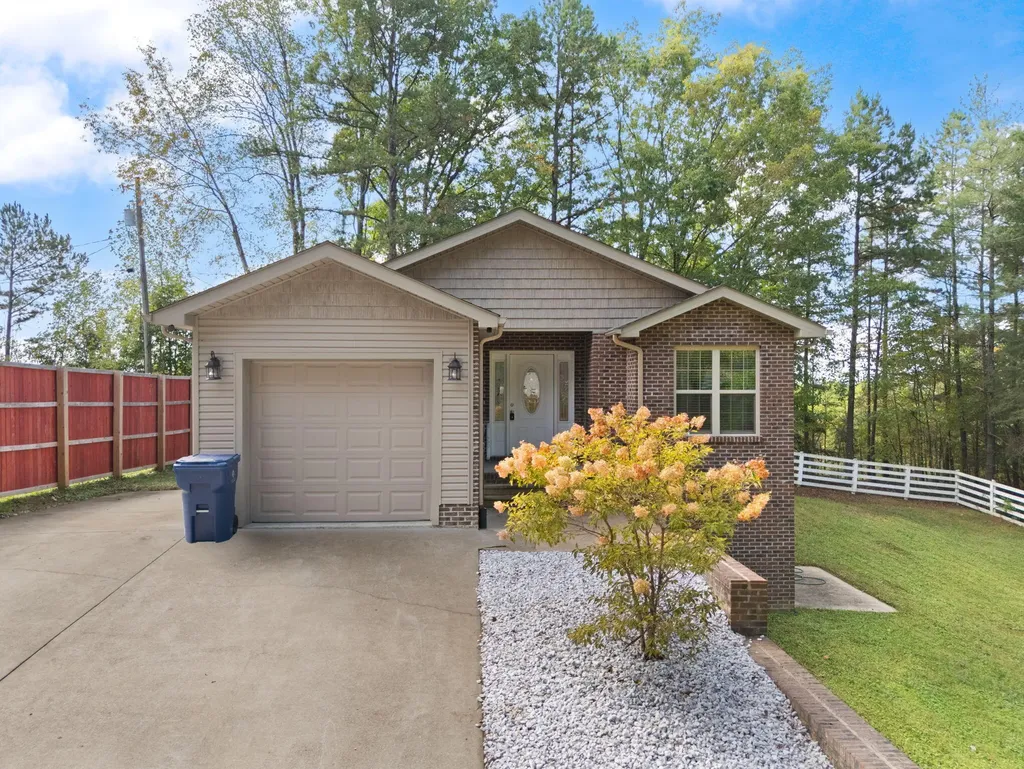 144 Shannon Square Corbin KY 40701