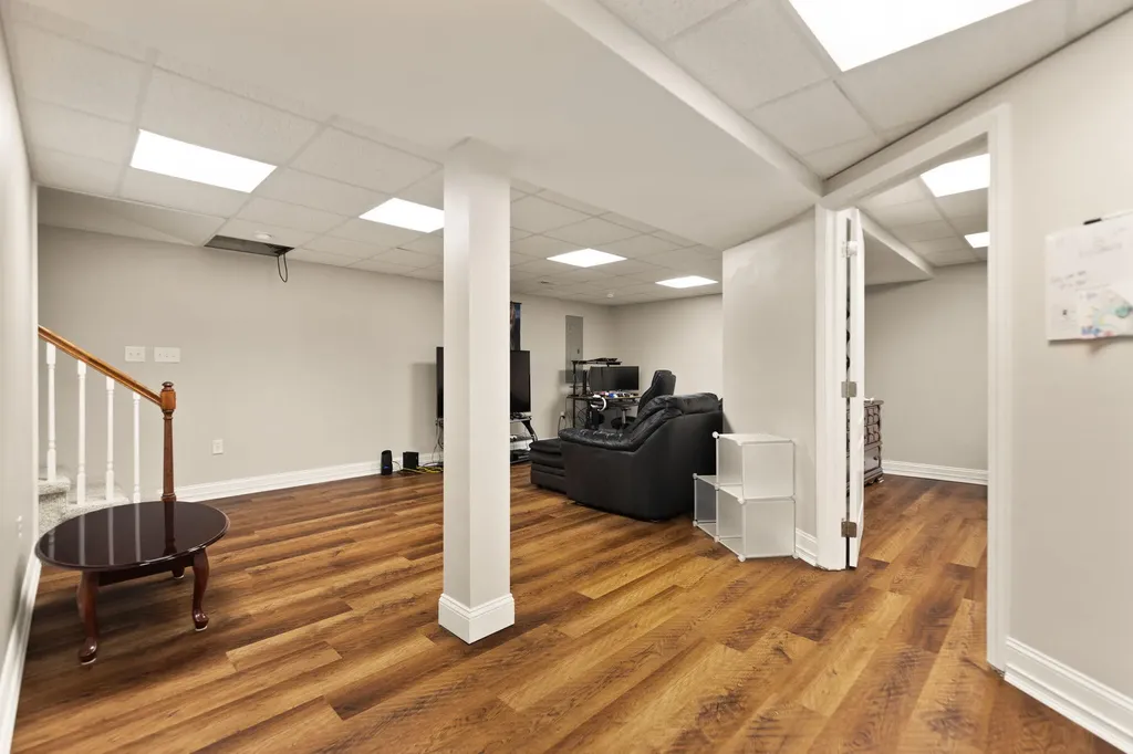 144 Shannon Square Corbin KY 40701