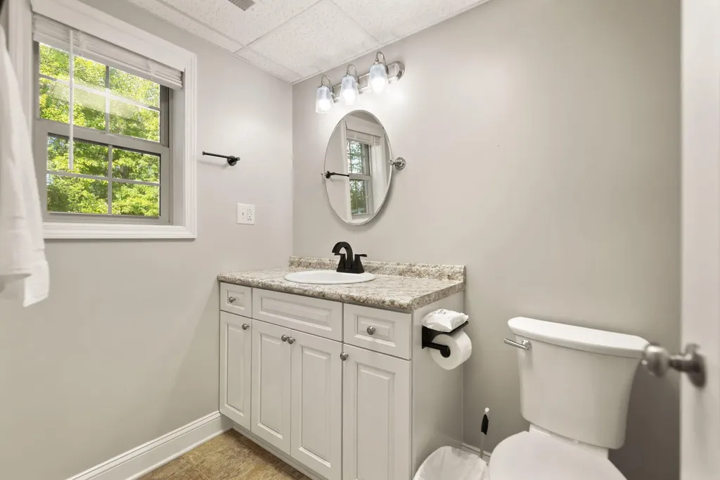 144 Shannon Square Corbin KY 40701