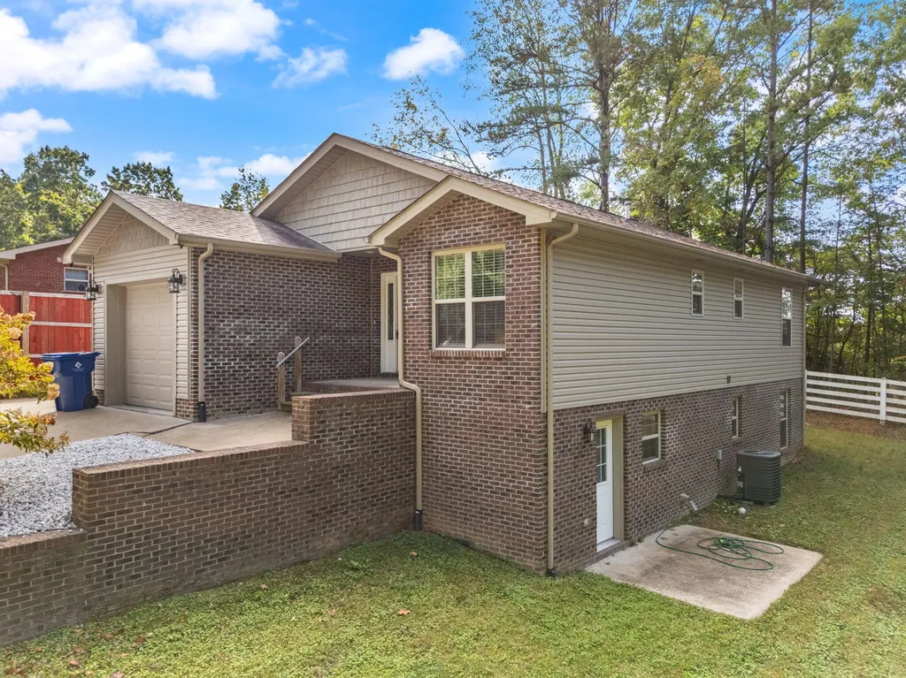 144 Shannon Square Corbin KY 40701