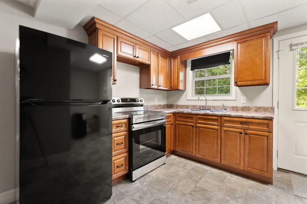 144 Shannon Square Corbin KY 40701