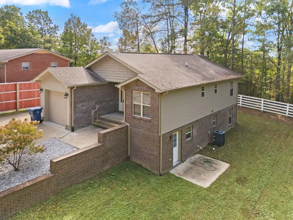 144 Shannon Square Corbin KY 40701