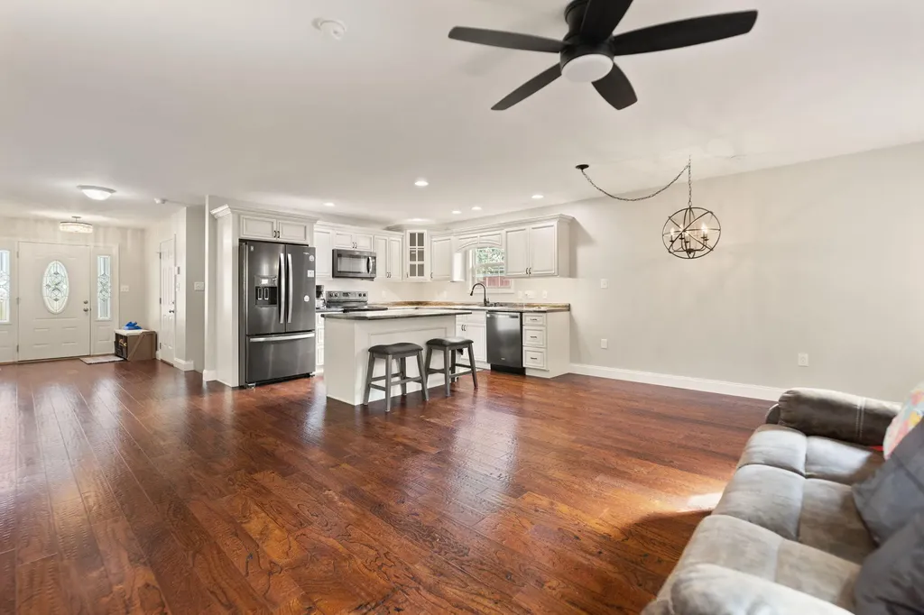 144 Shannon Square Corbin KY 40701