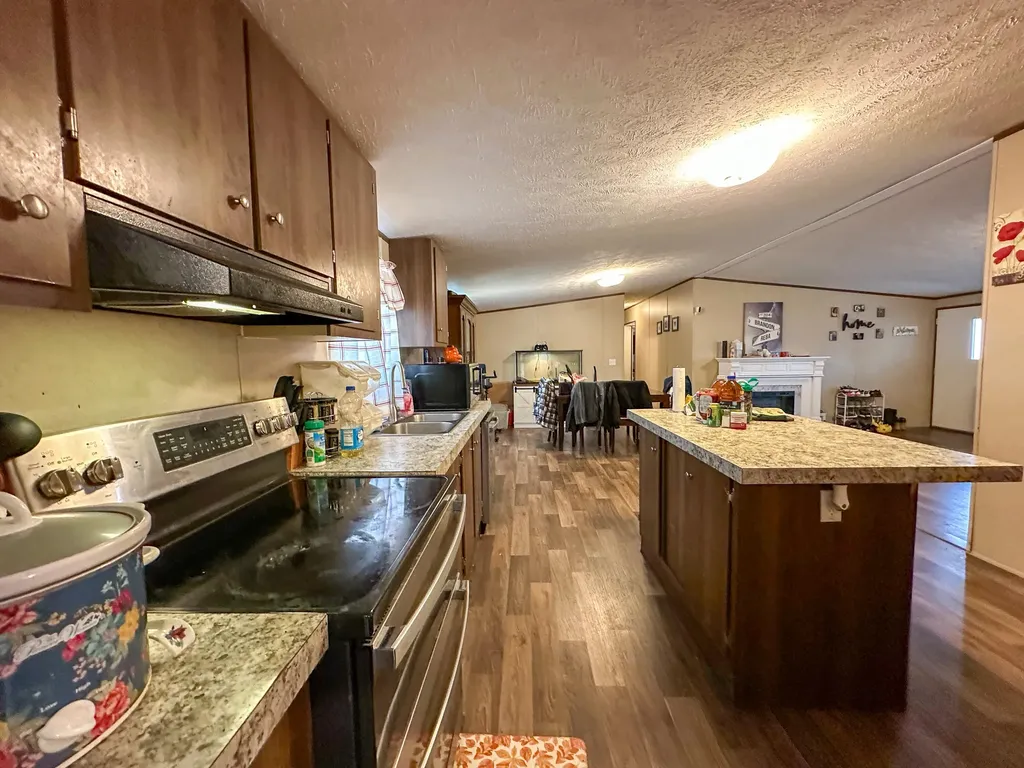2578 Little Indian Creek Road Woodbine KY 40771
