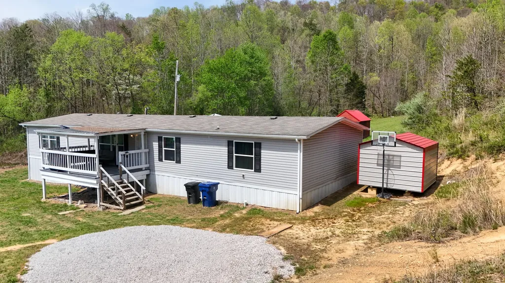 2578 Little Indian Creek Road Woodbine KY 40771