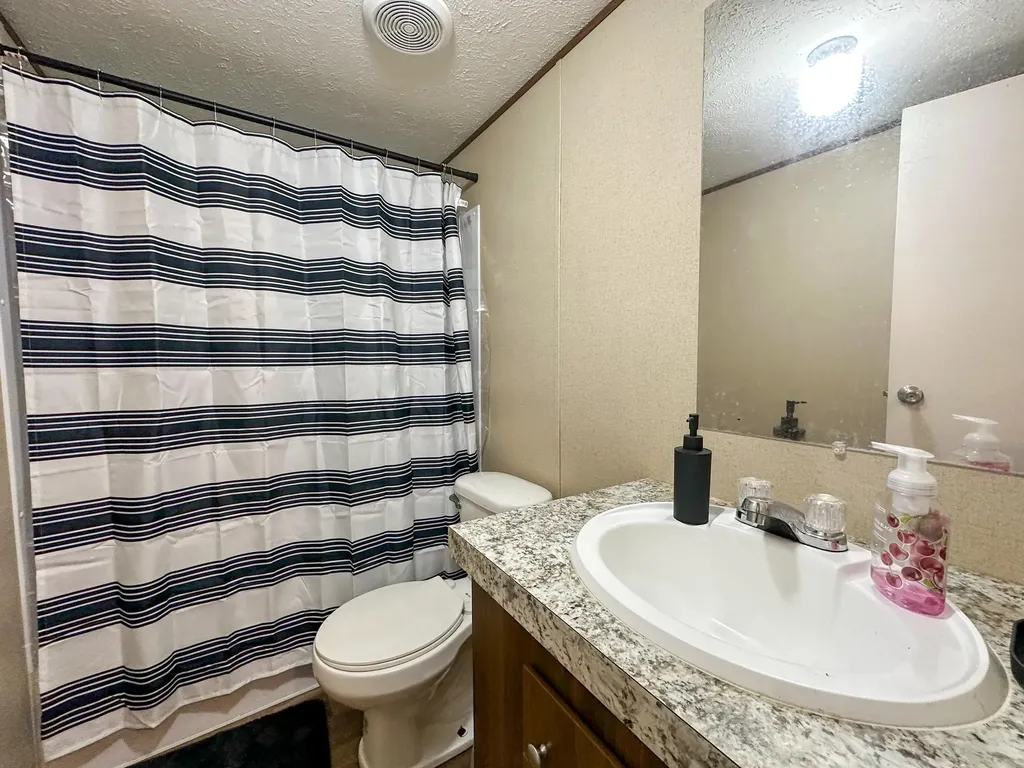 2578 Little Indian Creek Road Woodbine KY 40771