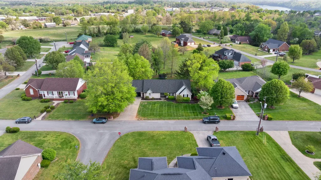 98 Wedgewood Drive Somerset KY 42503