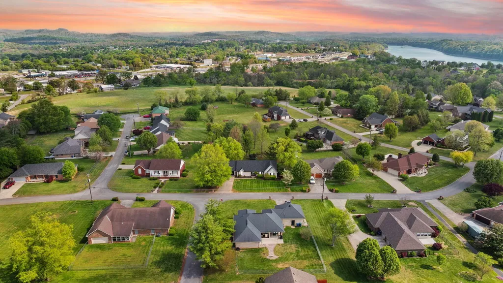 98 Wedgewood Drive Somerset KY 42503