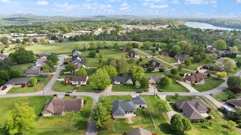 98 Wedgewood Drive Somerset KY 42503