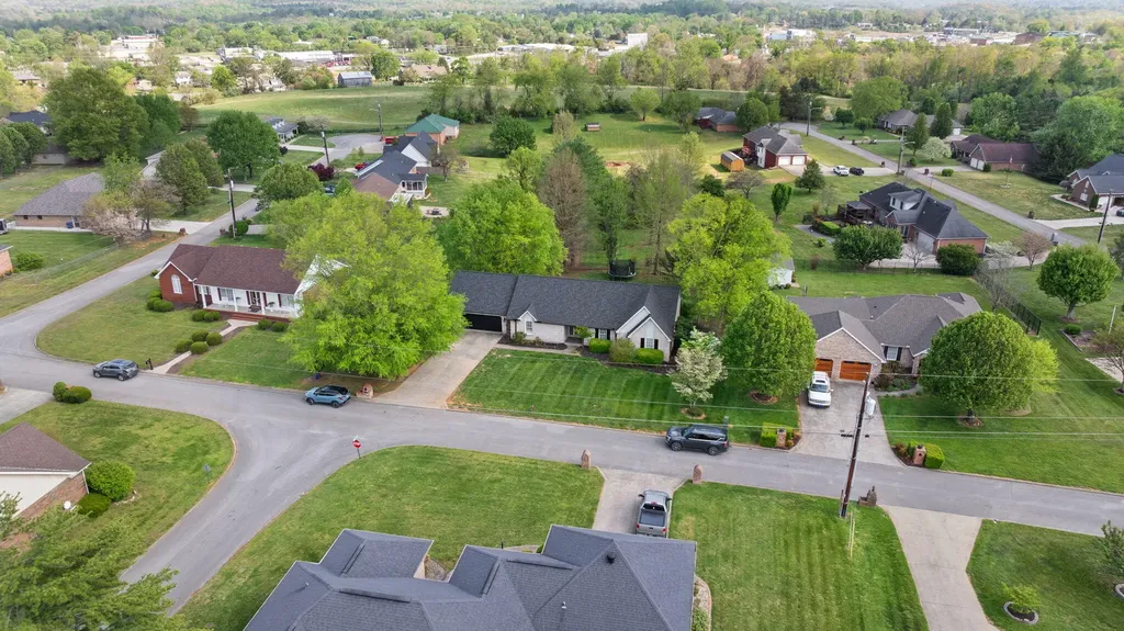 98 Wedgewood Drive Somerset KY 42503