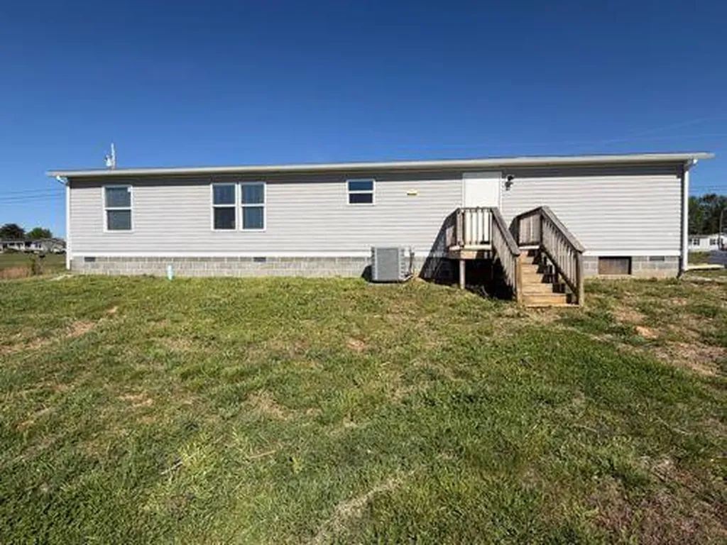 1119 Stanley Allen Drive Vine Grove KY 40175