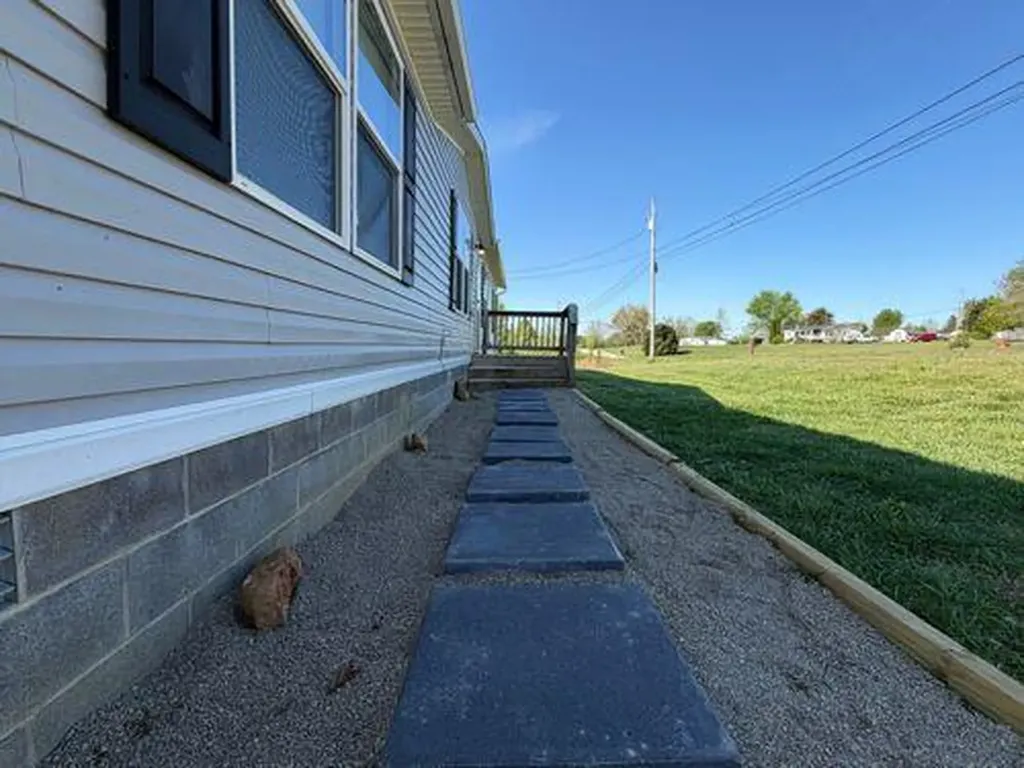 1119 Stanley Allen Drive Vine Grove KY 40175