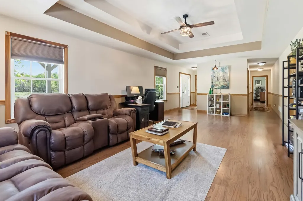 1077 Sims Ridge Road Kings Mountain KY 40442