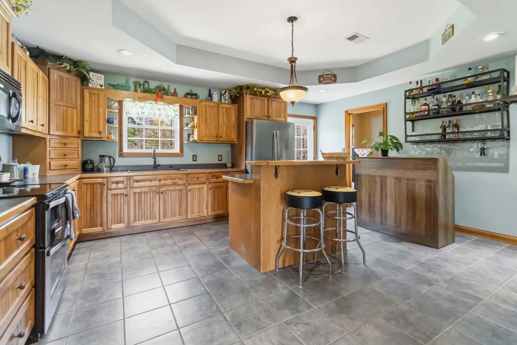 1077 Sims Ridge Road Kings Mountain KY 40442