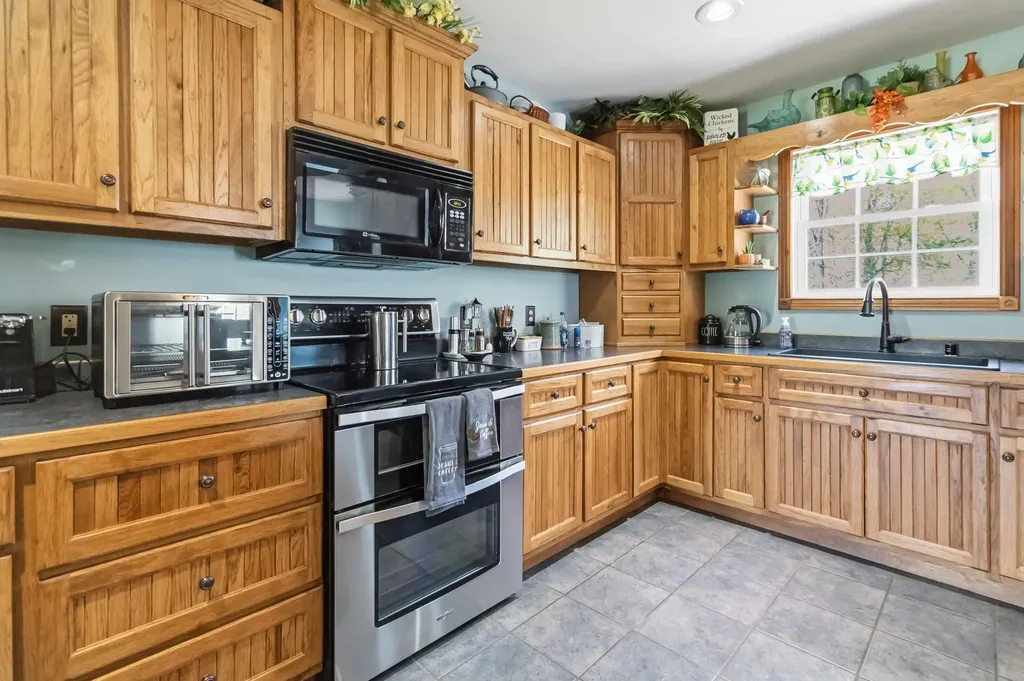 1077 Sims Ridge Road Kings Mountain KY 40442