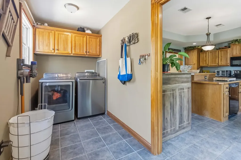 1077 Sims Ridge Road Kings Mountain KY 40442