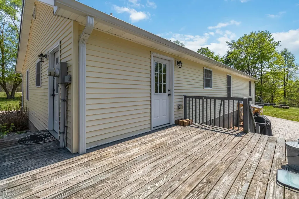 1077 Sims Ridge Road Kings Mountain KY 40442