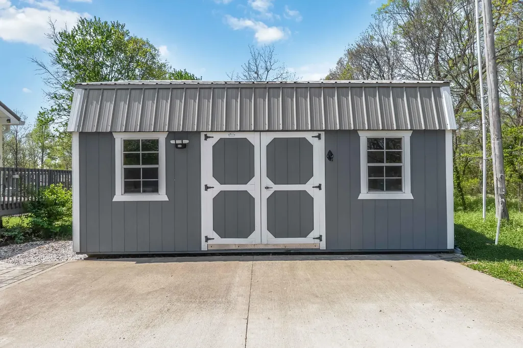 1077 Sims Ridge Road Kings Mountain KY 40442