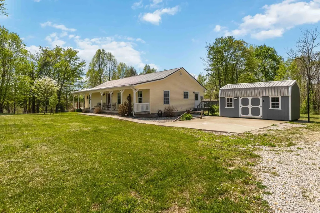 1077 Sims Ridge Road Kings Mountain KY 40442