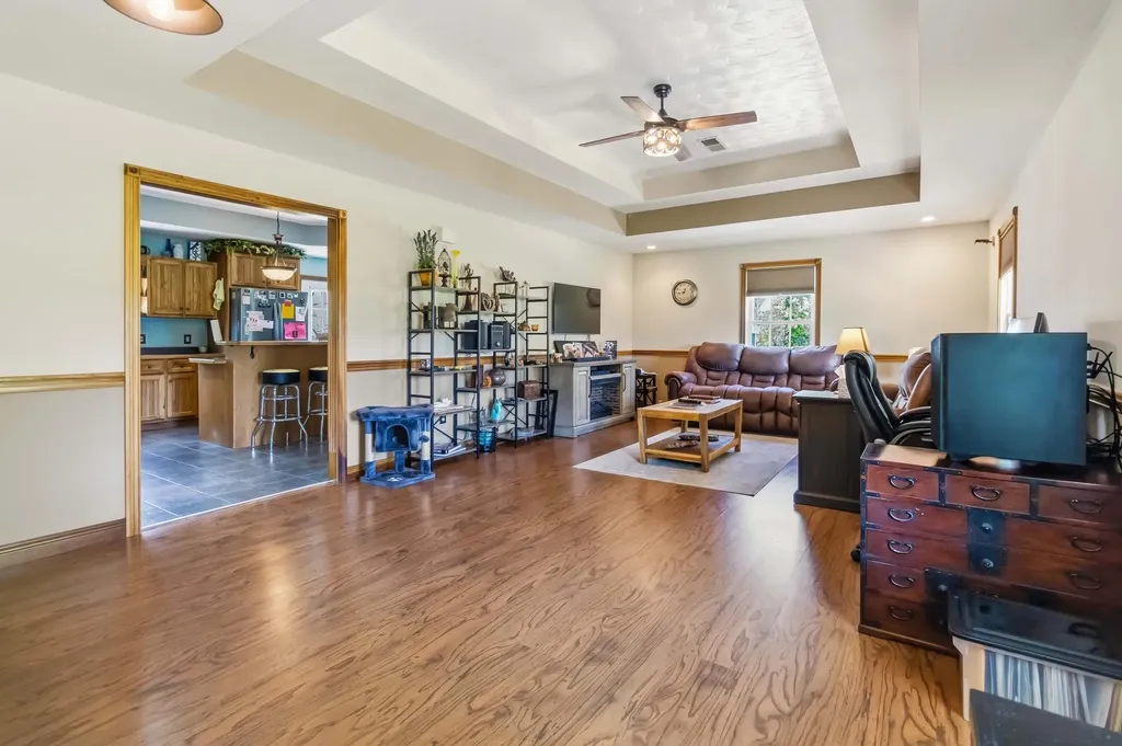1077 Sims Ridge Road Kings Mountain KY 40442