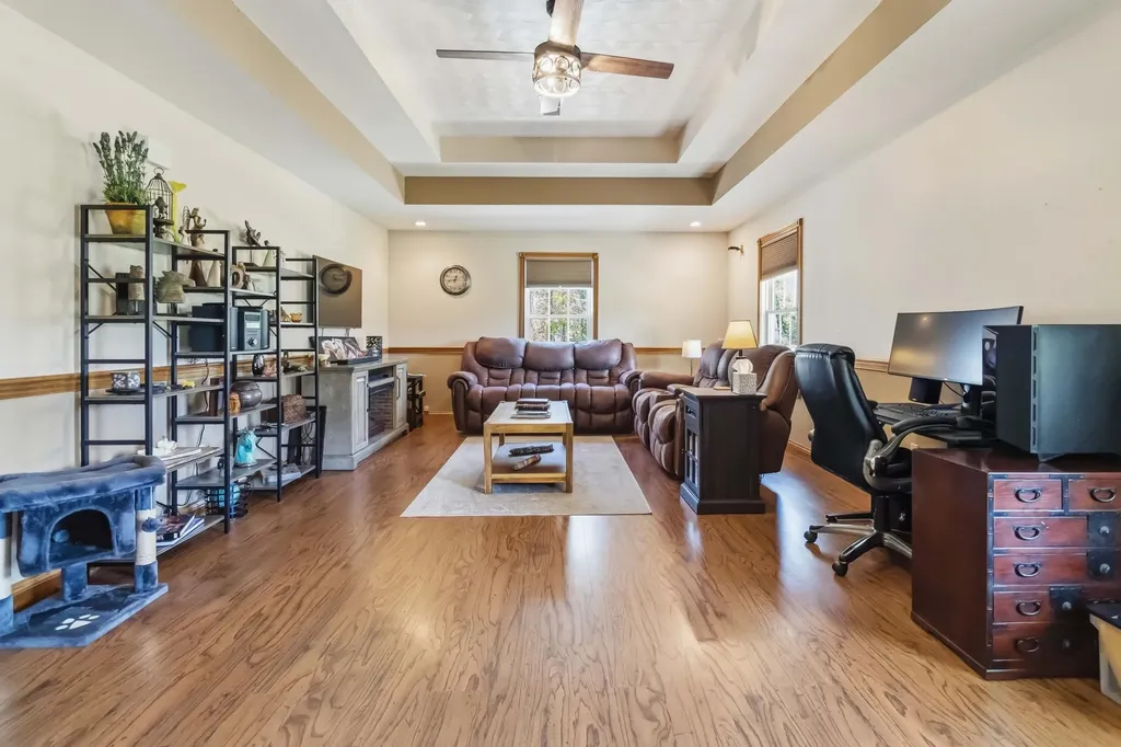 1077 Sims Ridge Road Kings Mountain KY 40442
