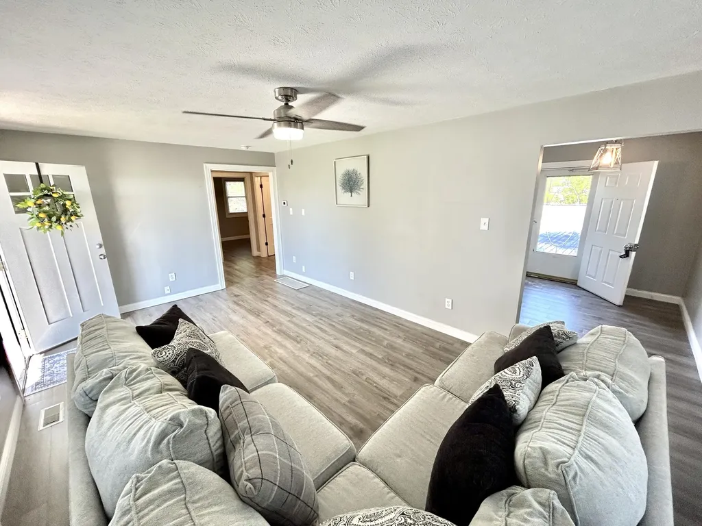103 Harvey Avenue Somerset KY 42501