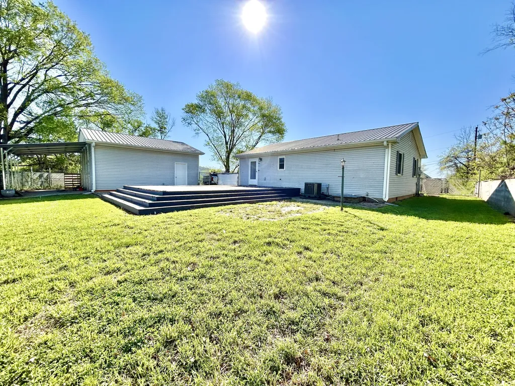 103 Harvey Avenue Somerset KY 42501