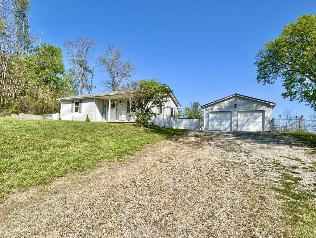 103 Harvey Avenue Somerset KY 42501