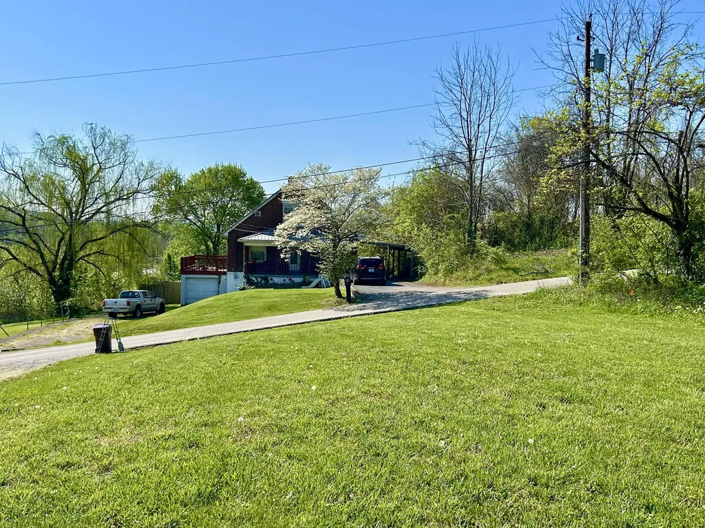 103 Harvey Avenue Somerset KY 42501