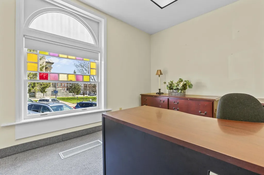 339 Main Street Paris KY 40361