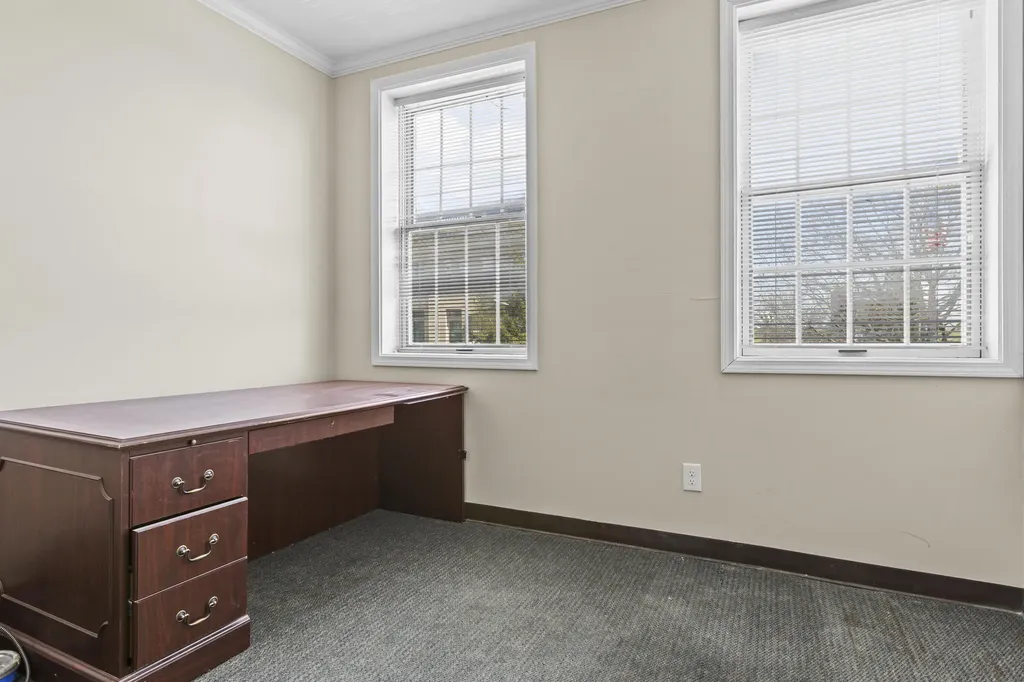 339 Main Street Paris KY 40361