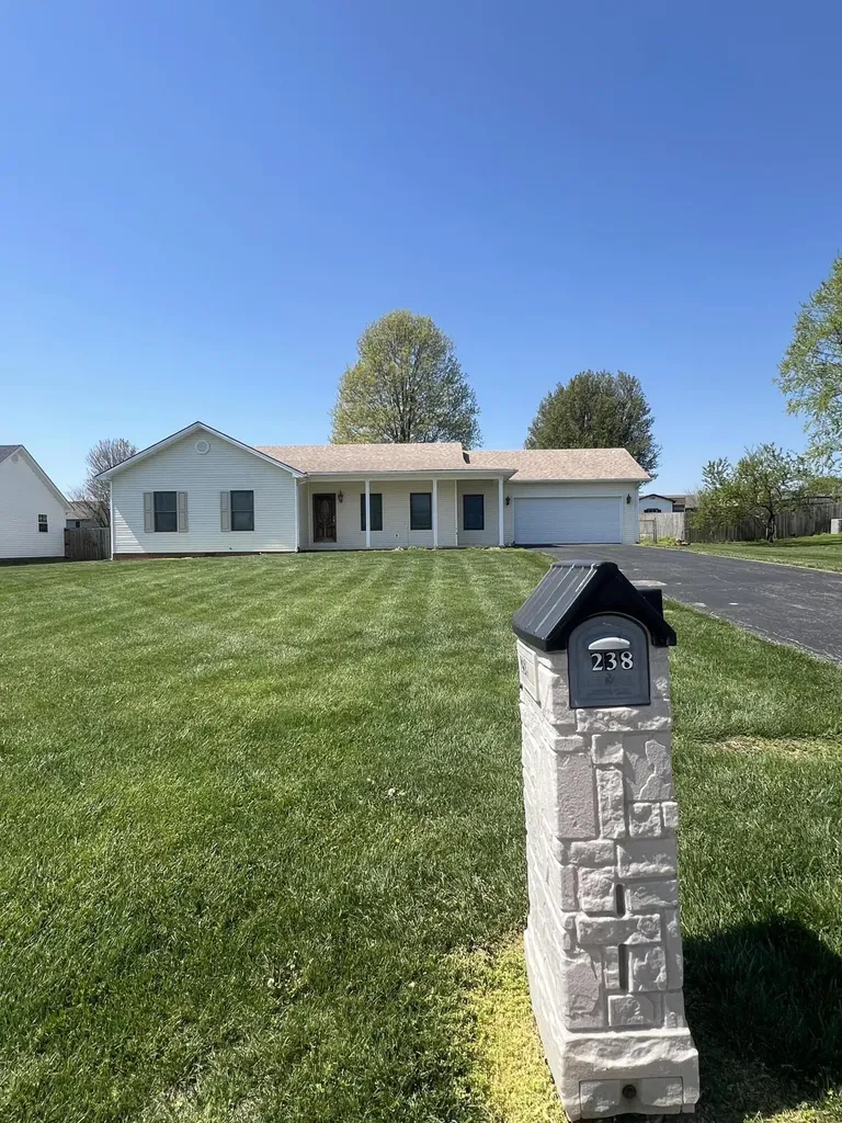 238 Shelton Way Mt Sterling KY 40353