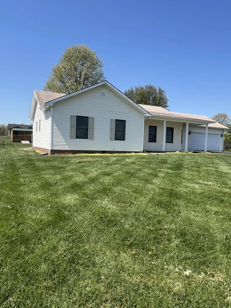 238 Shelton Way Mt Sterling KY 40353