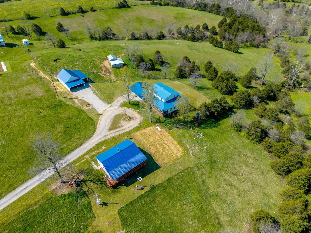 608 Saunders Lane Hillsboro KY 41049