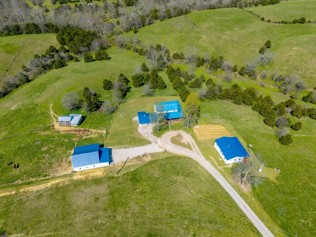 608 Saunders Lane Hillsboro KY 41049