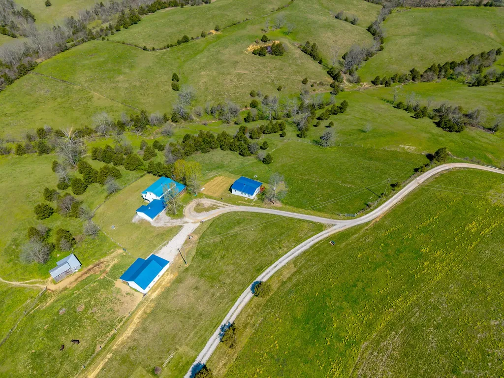 608 Saunders Lane Hillsboro KY 41049