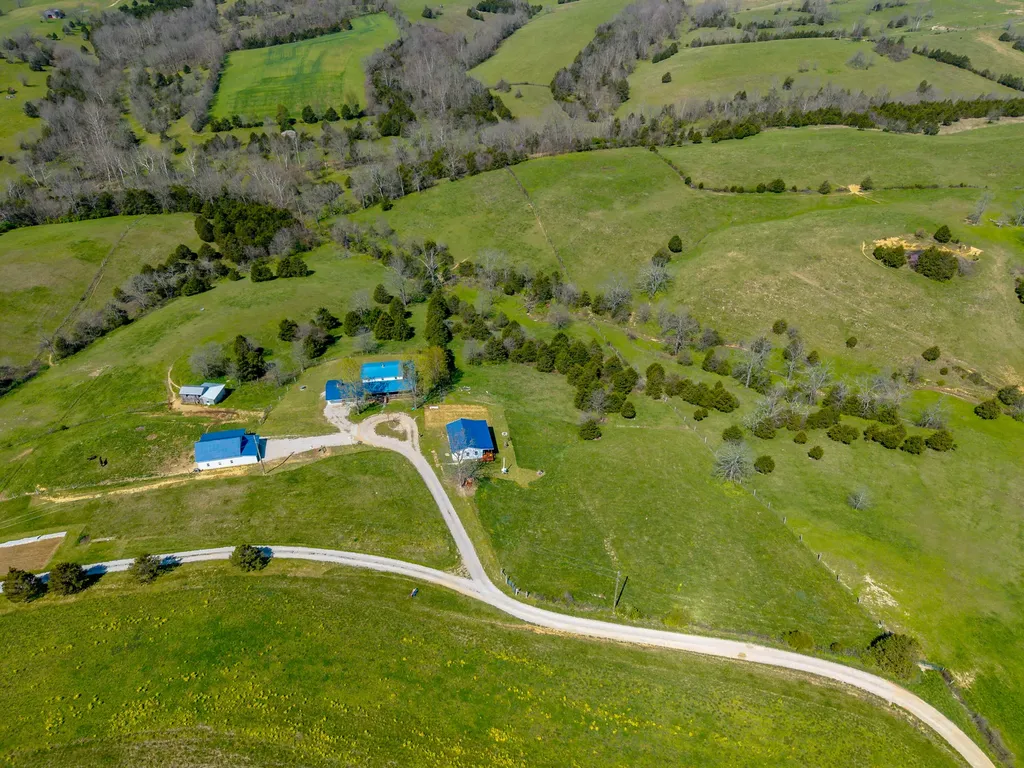 608 Saunders Lane Hillsboro KY 41049