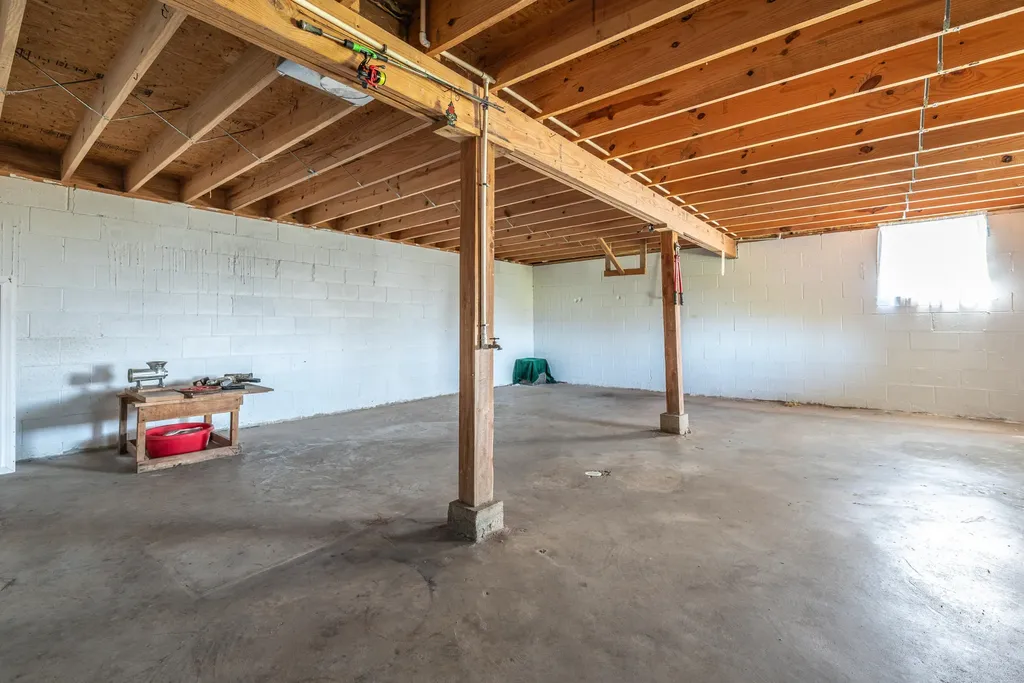 608 Saunders Lane Hillsboro KY 41049